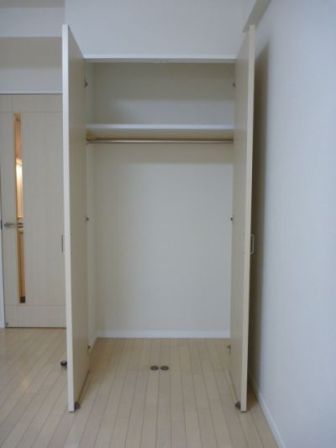 カスタリア神保町