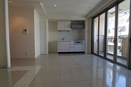 ドゥーエ代々木