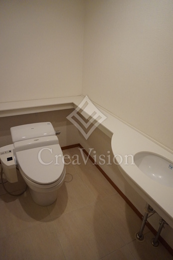 ストーリア赤坂