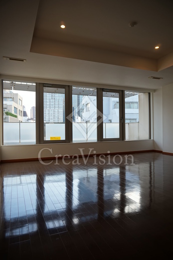 ストーリア赤坂