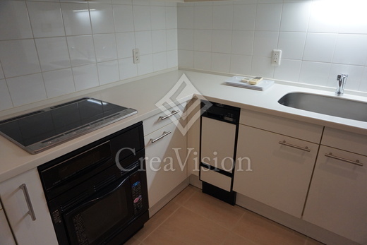 ストーリア赤坂