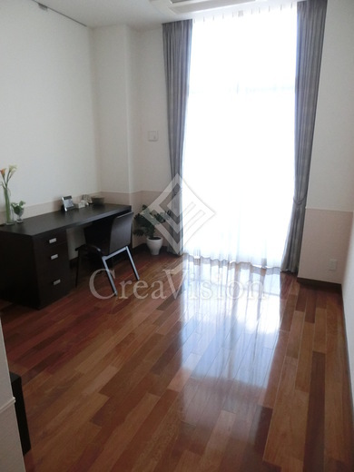 ロイヤルパークスタワー南千住