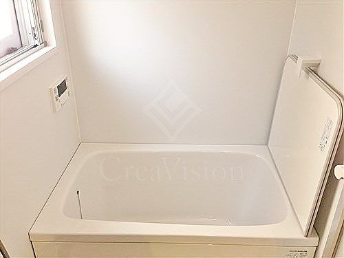 AMPHION (アンフィオン)