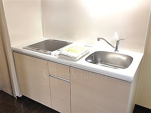 AMPHION (アンフィオン)