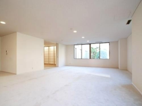 ウッドヴィル麻布