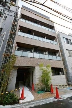 アリカ森下ブルーノ