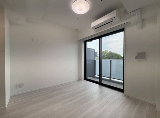 S-RESIDENCE横濱磯子alize (エスレジデンス横濱磯子アリゼ)
