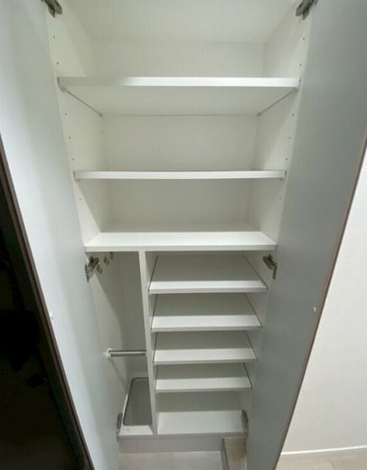 エストゥルース横浜吉野町Ⅱ