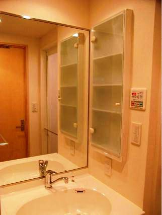 エスティメゾン中野富士見町