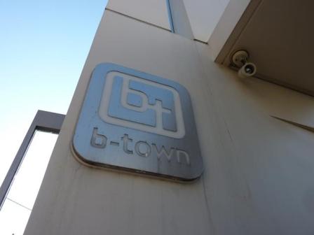 b-town南青山