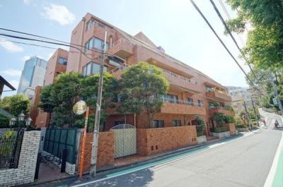 ハイトリオ赤坂八丁目