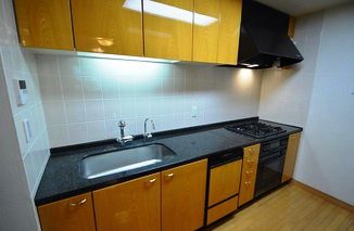 ハイレーゼ六本木三河台