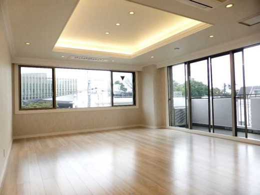 麻布仙台坂ヒルズ