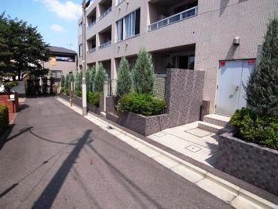 ピアース初台
