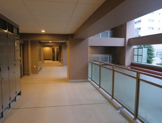 ライオンズタワー池袋