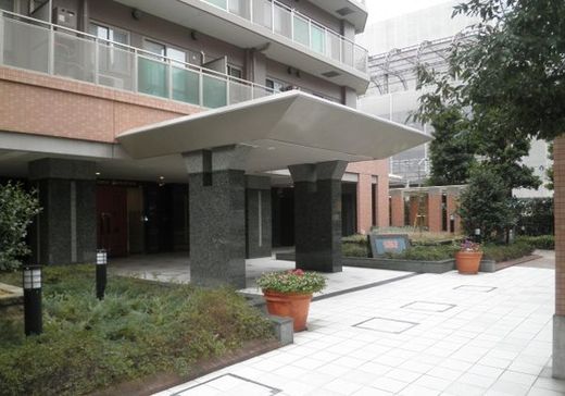 ライオンズタワー池袋