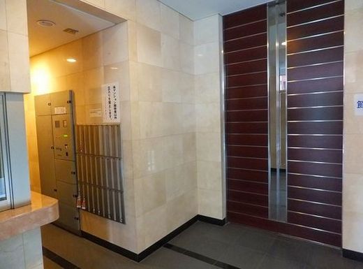 ステーションフロント都立大学