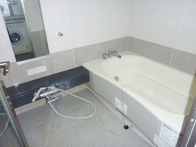 ルナロッサ南青山