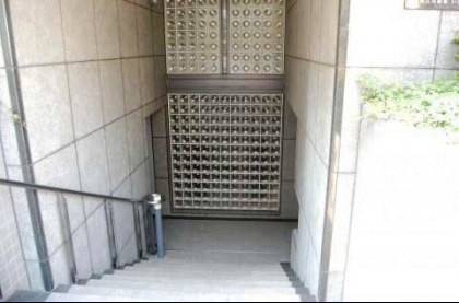 クレスト南麻布