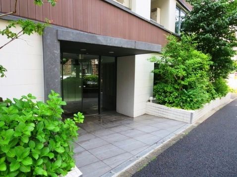 パークリュクス三宿