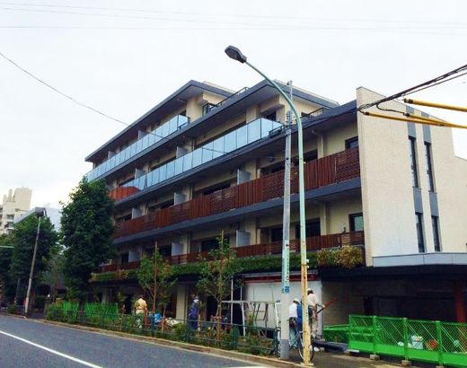 ブリリア学芸大学