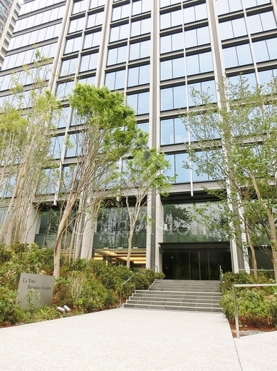 ラ・トゥール新宿ガーデン