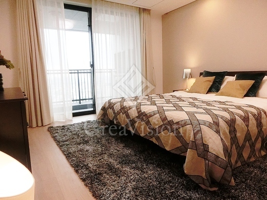 ラ・トゥール新宿ガーデン