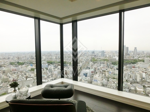 ラ・トゥール新宿ガーデン