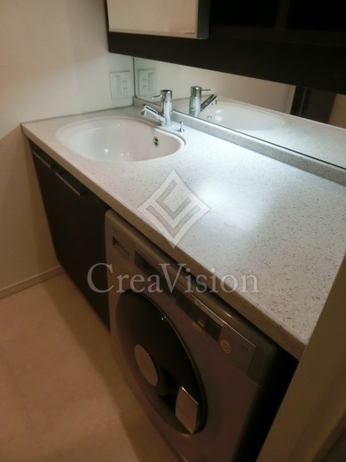 MFPRコート赤坂見附