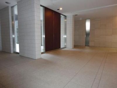 エスティメゾン四谷坂町