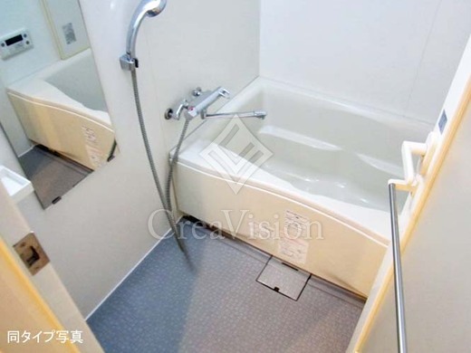 エスティメゾン東新宿