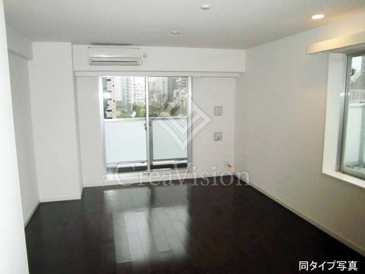 エスティメゾン東新宿