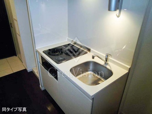 エスティメゾン東新宿