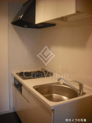 エスティメゾン東新宿