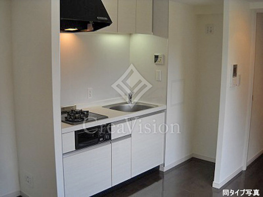 エスティメゾン東新宿