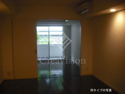 エスティメゾン東新宿