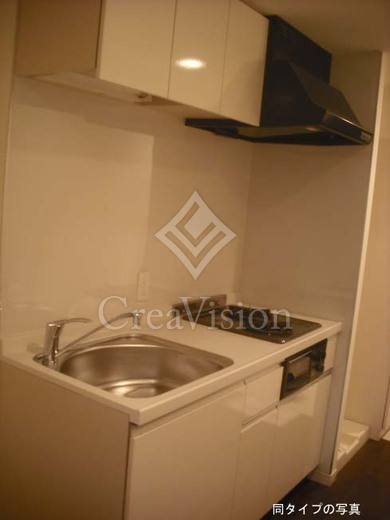 エスティメゾン東新宿