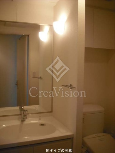 エスティメゾン東新宿