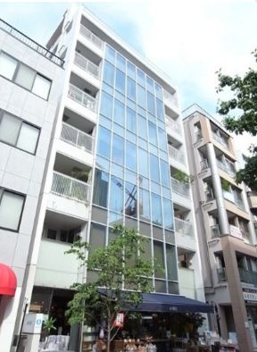グラスタワー