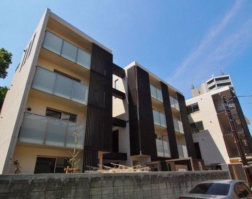 ルチェソラーレ元代々木