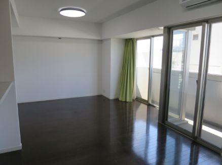 セレビア新宿御苑前