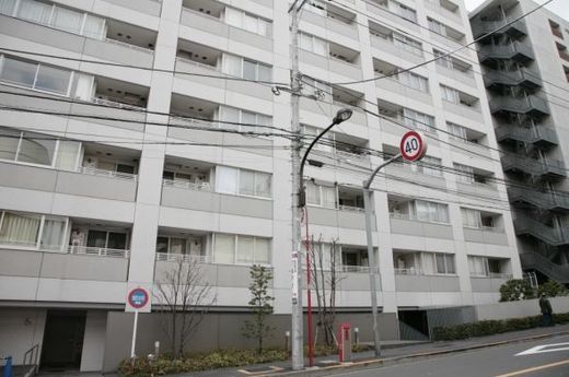 ローレルコート市ヶ谷