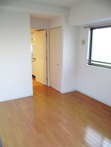 パークキューブ上野