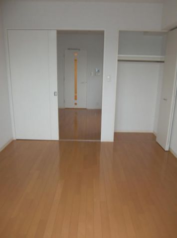 パークキューブ上野