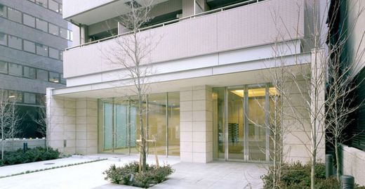 パークキューブ上野