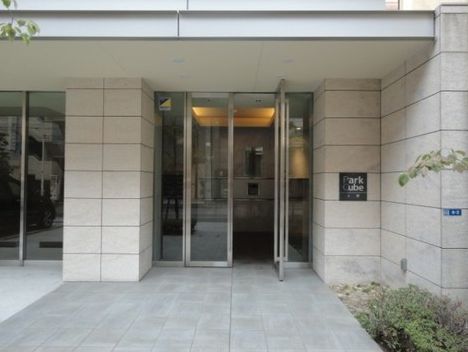 パークキューブ上野