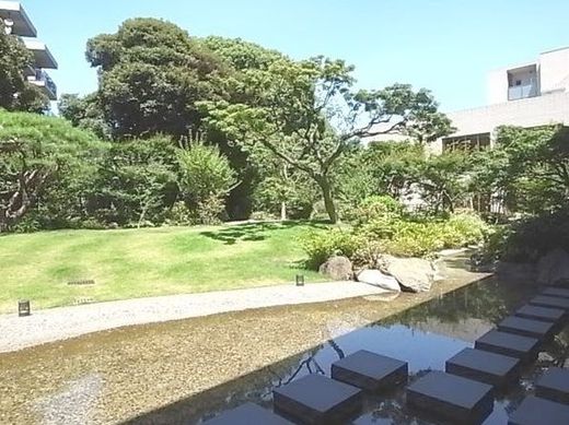 アリュールゼームス坂