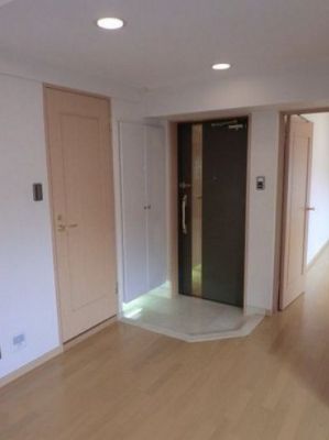 アヴァンティーク銀座2丁目