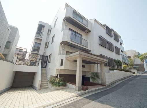 ステートリーホームズ南麻布