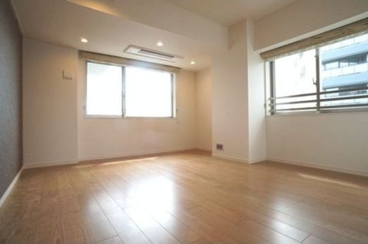 グランスイート白金マークス